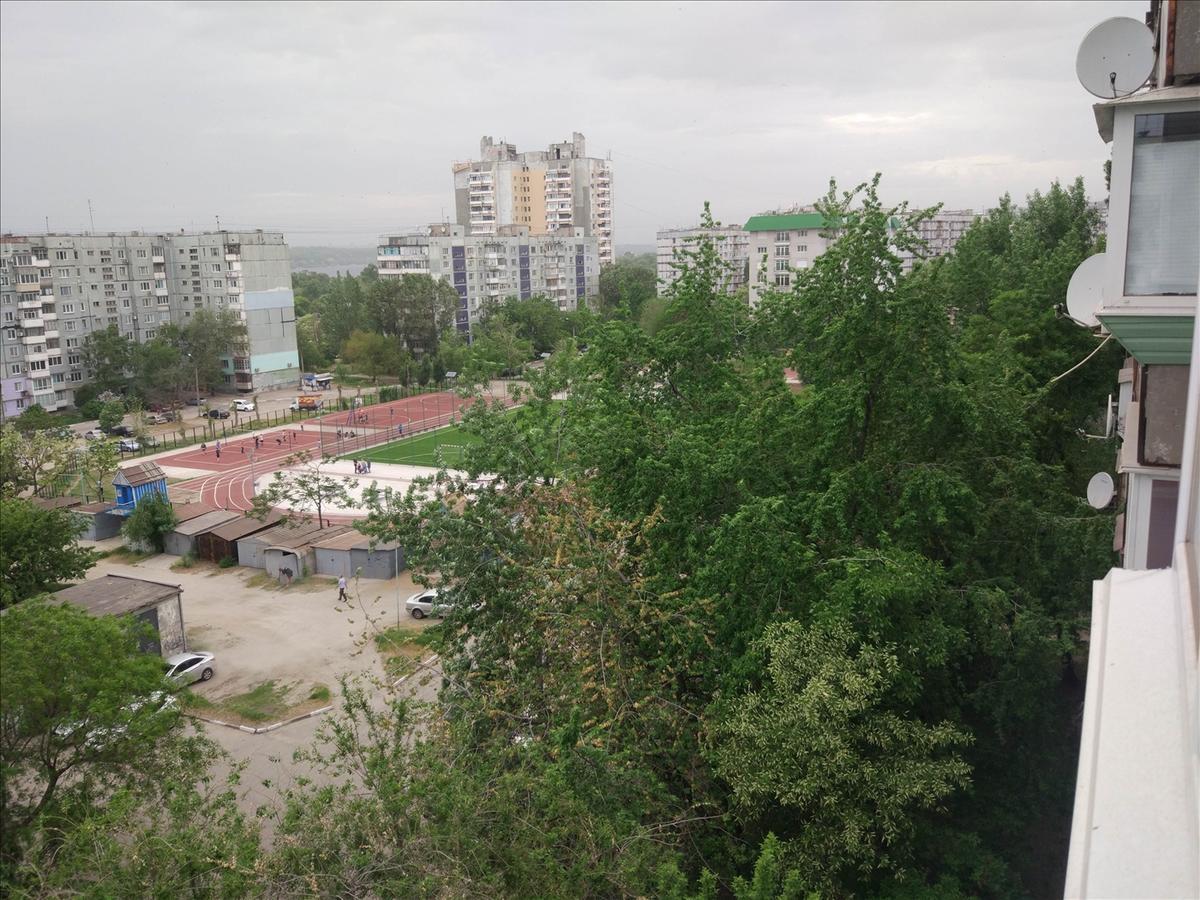 1-Room Apartment In The Center Zaporizhia Екстериор снимка